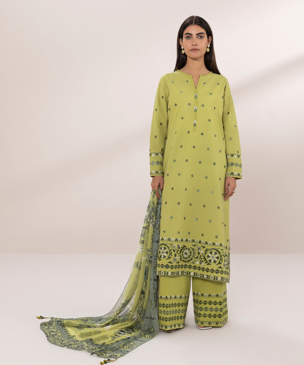 3 Piece - Embroidered Lawn Suit