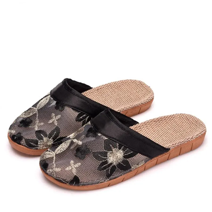 Women's Summer Ethnic Style Hollow Embroidery House Slippers